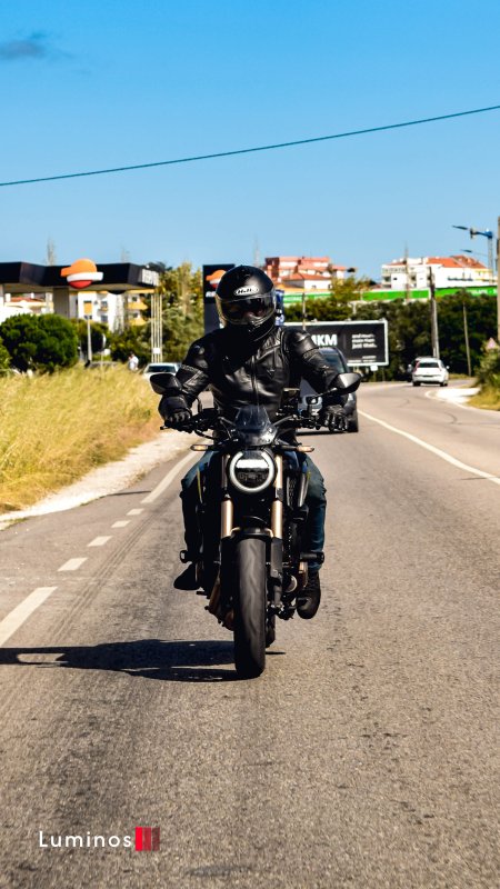 Sessão - Edgar Faustino